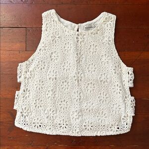 Abercrombie & Fitch Eyelet Sleeveless Crop